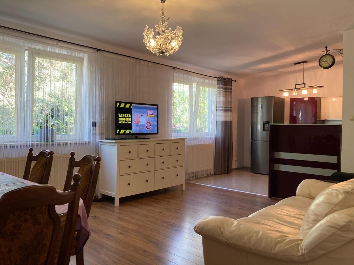 Dom Chotomow Apartment Ngoại thất bức ảnh